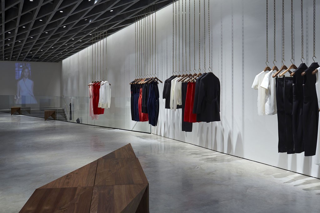 Must-see - Victoria Beckham New London Store | http://interiordesignshop.net/shopping/must-see-victoria-beckham-new-london-store | Three floors and 6040 square feet, this is the dream space that Victoria Beckham has designed for her first London shop.