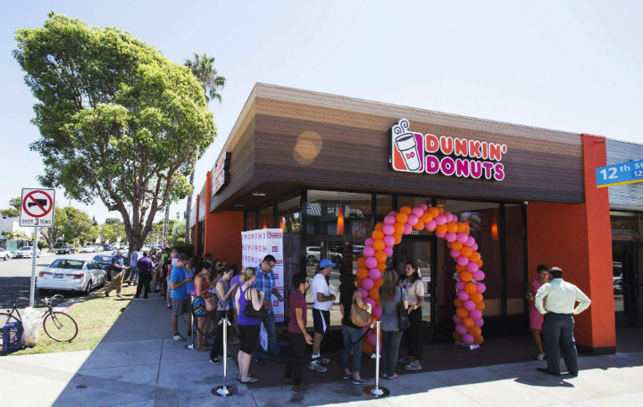 Coffee-Shop-Dunkin-Donuts-announces-new-stores-at-California-6