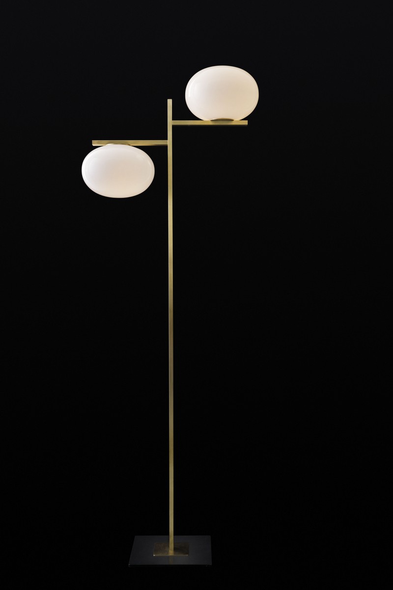 Discover The Amazing Lighting Designs From The Italian Brand Oluce ➤ To see more news about the Interior Design Shops in the world visit us at www.interiordesignshop.net/ #interiordesign #homedecor #interiordesignshop #shopping @interiordesignshop @bocadolobo @delightfulll @brabbu @essentialhomeeu @circudesign @mvalentinabath @luxxu @covethouse_